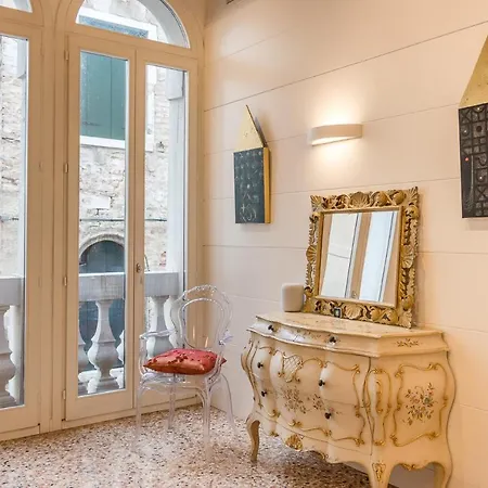 Gallery House شقة البندقية